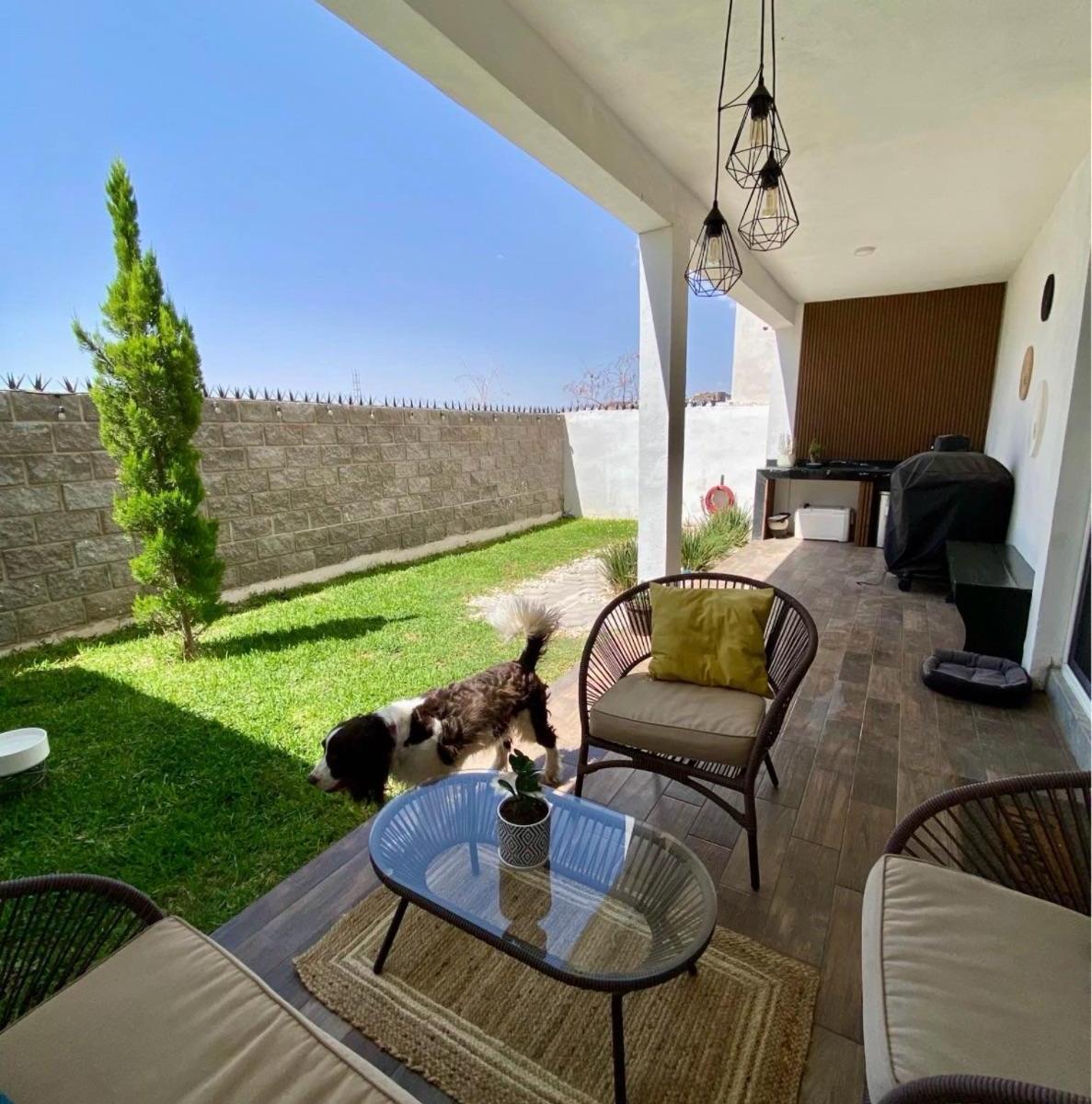 Casa · 304m² · 4 Recámaras · 2 Estacionamientos · Casa - Fraccionamiento Bosque Real — foto 3