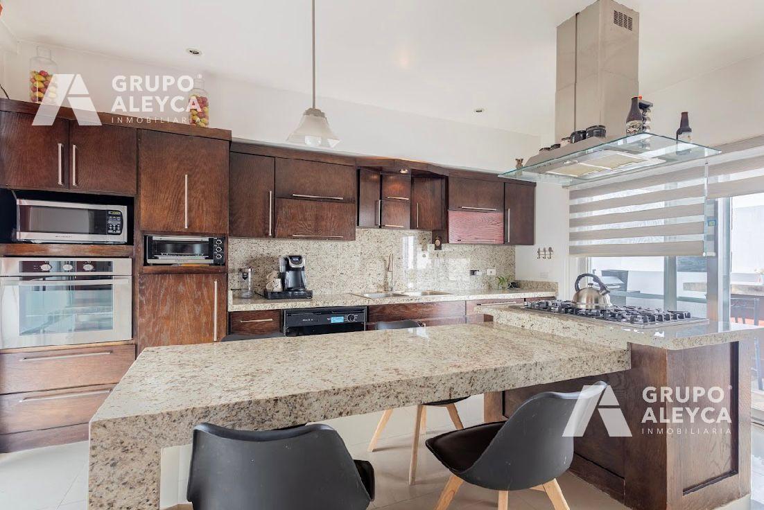 Casa · 301m² · 3 Recámaras · Casa en Paseo de Las Misiones — foto 2