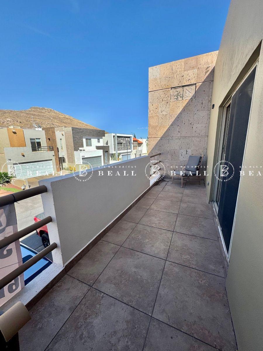 Casa de 3 habitaciones, Chihuahua · Casa de 2 Plantas en Venta Ubicado en Mision del Bosque de $8,850,000 — foto 3