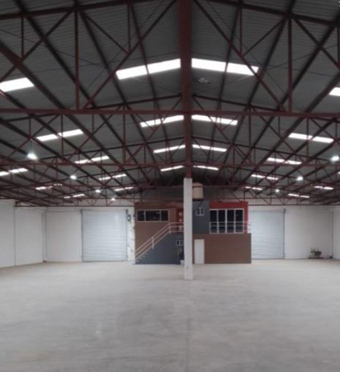 Bodega comercial · 1398m² · Venta de Bodega Comercial en Chihuahua, Col. Aeropuerto.
