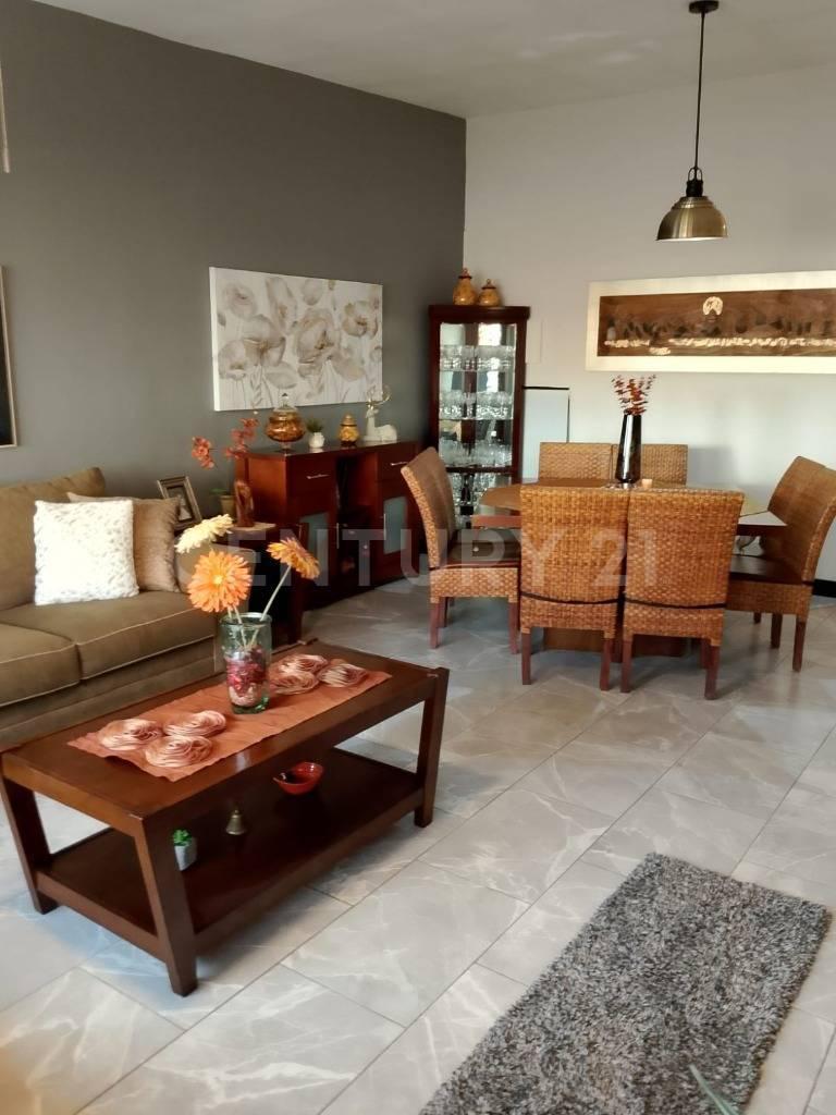 Casa · 313m² · 4 Recámaras · 2 Estacionamientos · *casa en Venta Sobre Francisco Villa en Bosque Real Chihuahua Chihuahua — foto 4