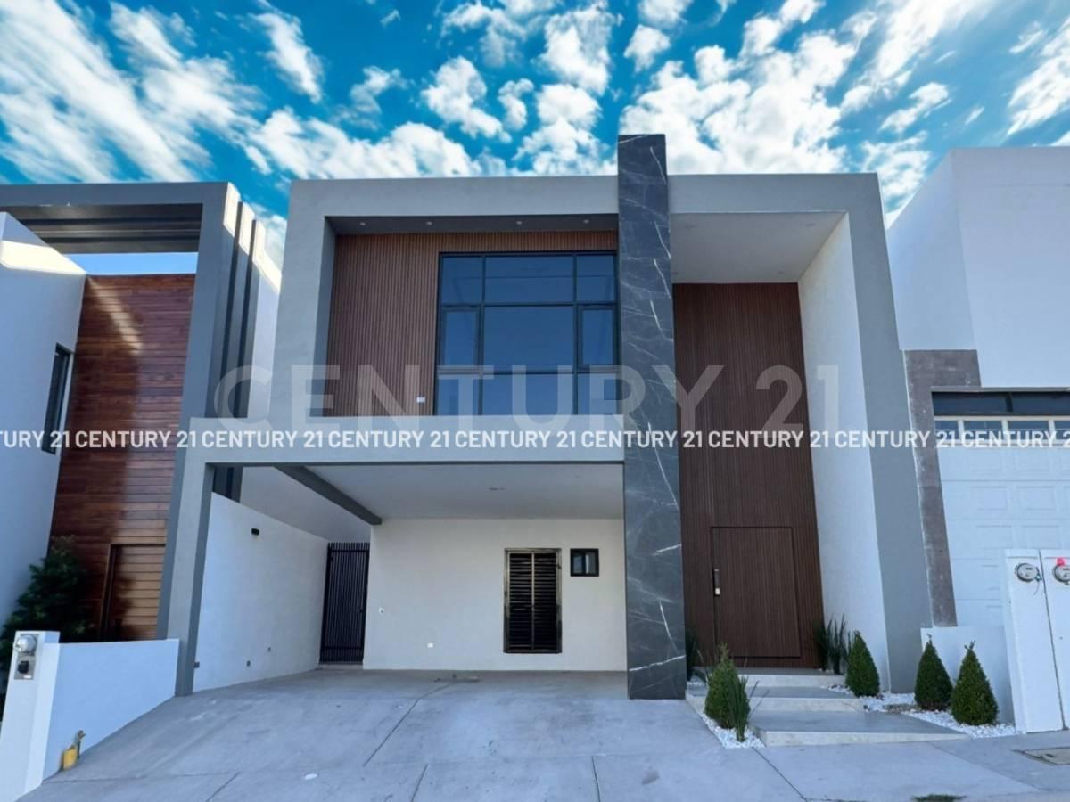 Casa · 281m² · 3 Recámaras · 2 Estacionamientos · Casa en Venta Fracc. Monte Caleres