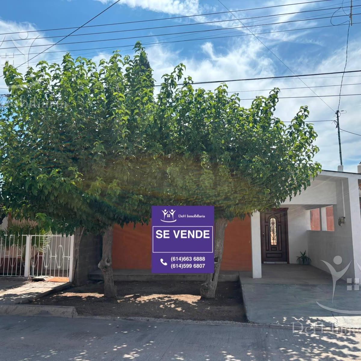 Casa · 160m² · 2 Recámaras · 1 Estacionamiento · Casa Al Sur Zona Villa Juarez Sector Reloj (Antes Conocida Como Division del Norte)