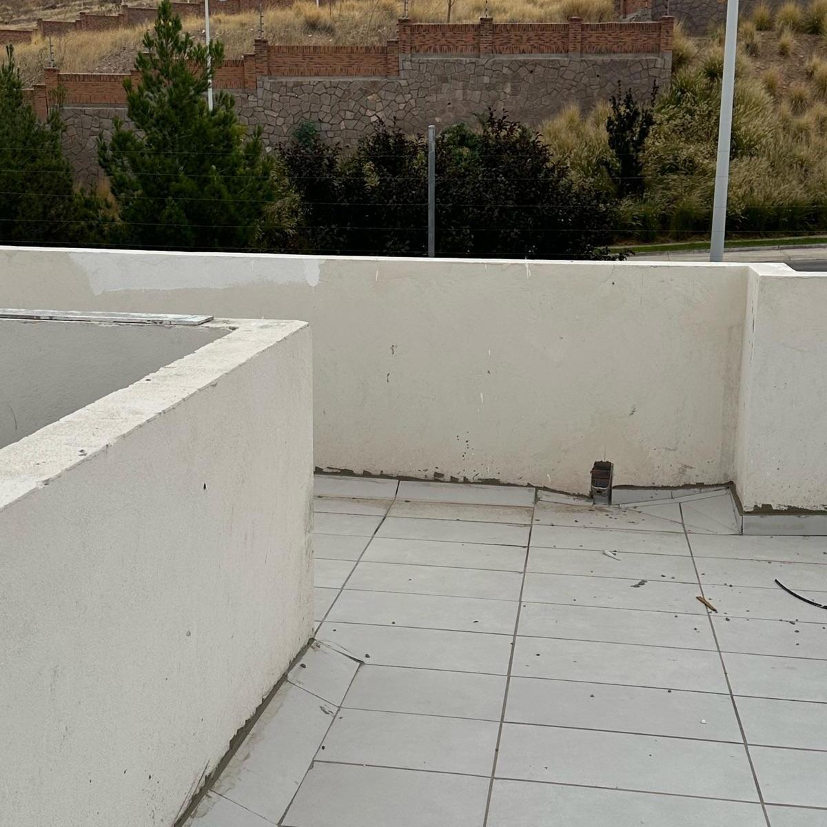 Casa · 290m² · 4 Estacionamientos · Casa - Altozano — foto 3