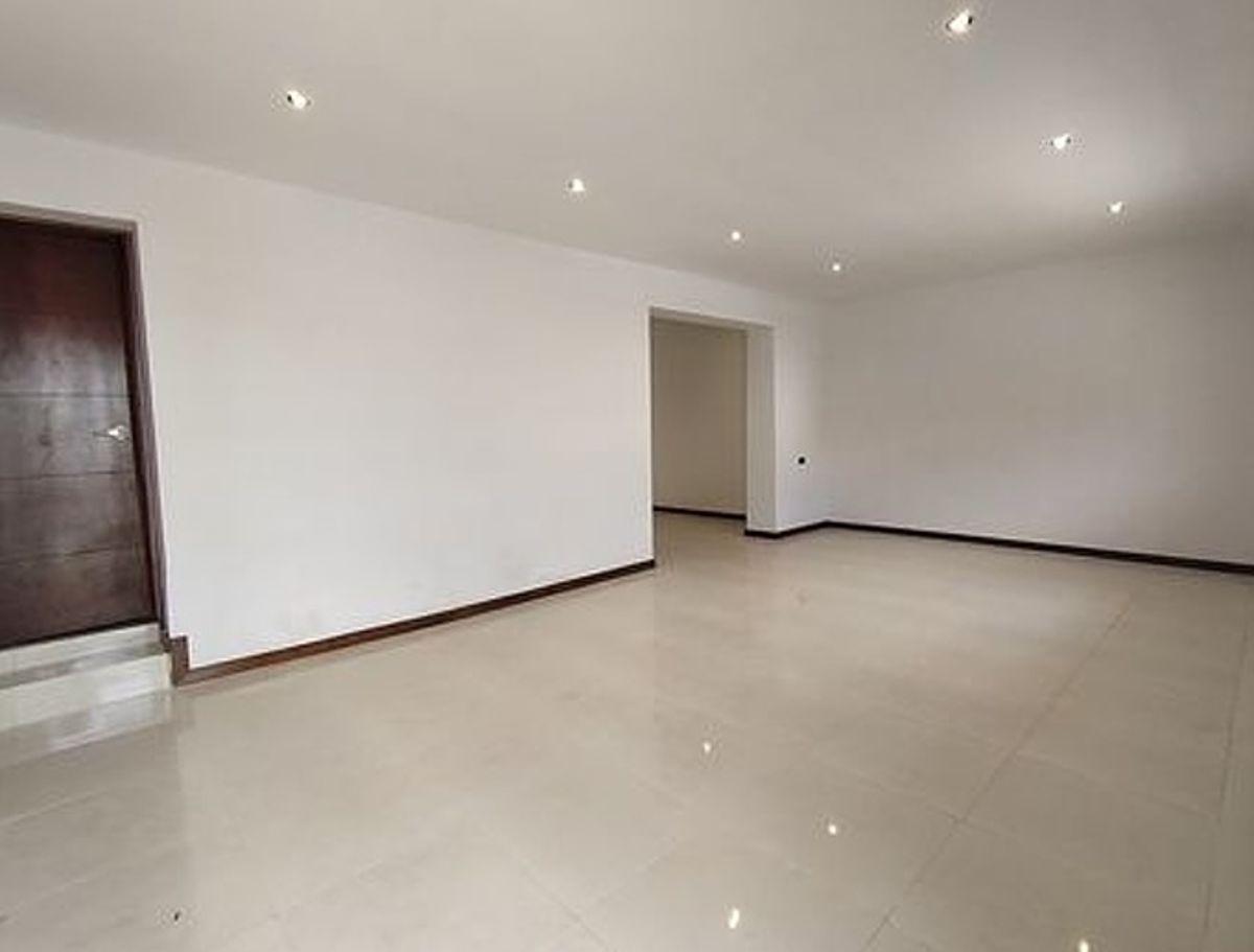 Casa de 1 Piso en Venta en Col. Independencia, Chihuahua — foto 2
