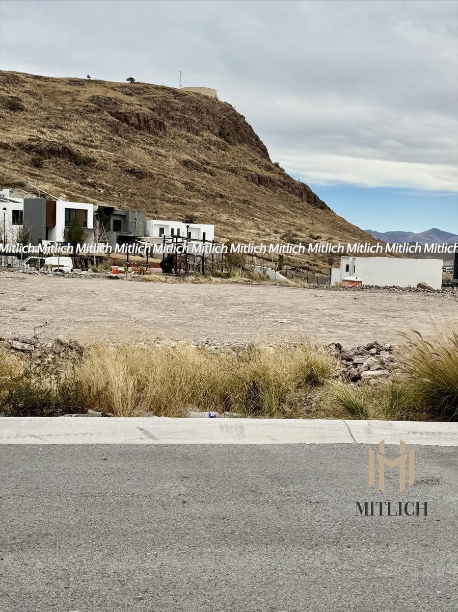 Terreno / Lote · 250m² · Terreno Residencial en Venta Fracc. Cumbres de Dominio $2,600,000.
