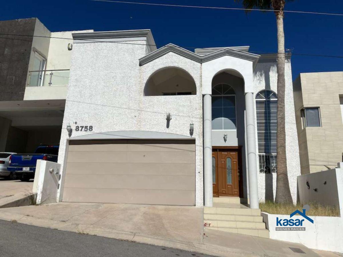 Casa de 3 habitaciones, Chihuahua · Casa en Venta, 270 m² de Construcción, Chihuahua, Chihuahua