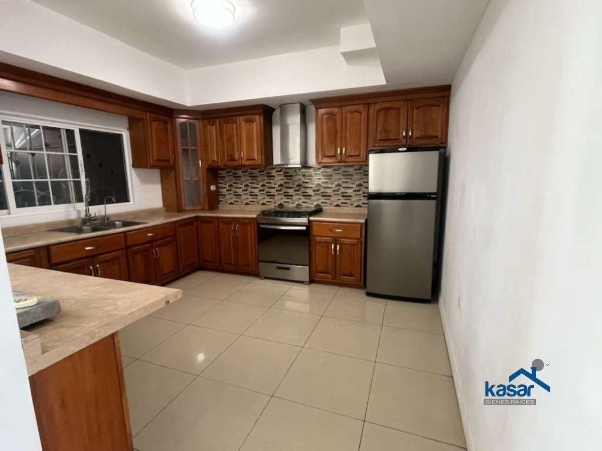 Casa de 3 habitaciones, Chihuahua · Casa en Venta, 270 m² de Construcción, Chihuahua, Chihuahua — foto 4