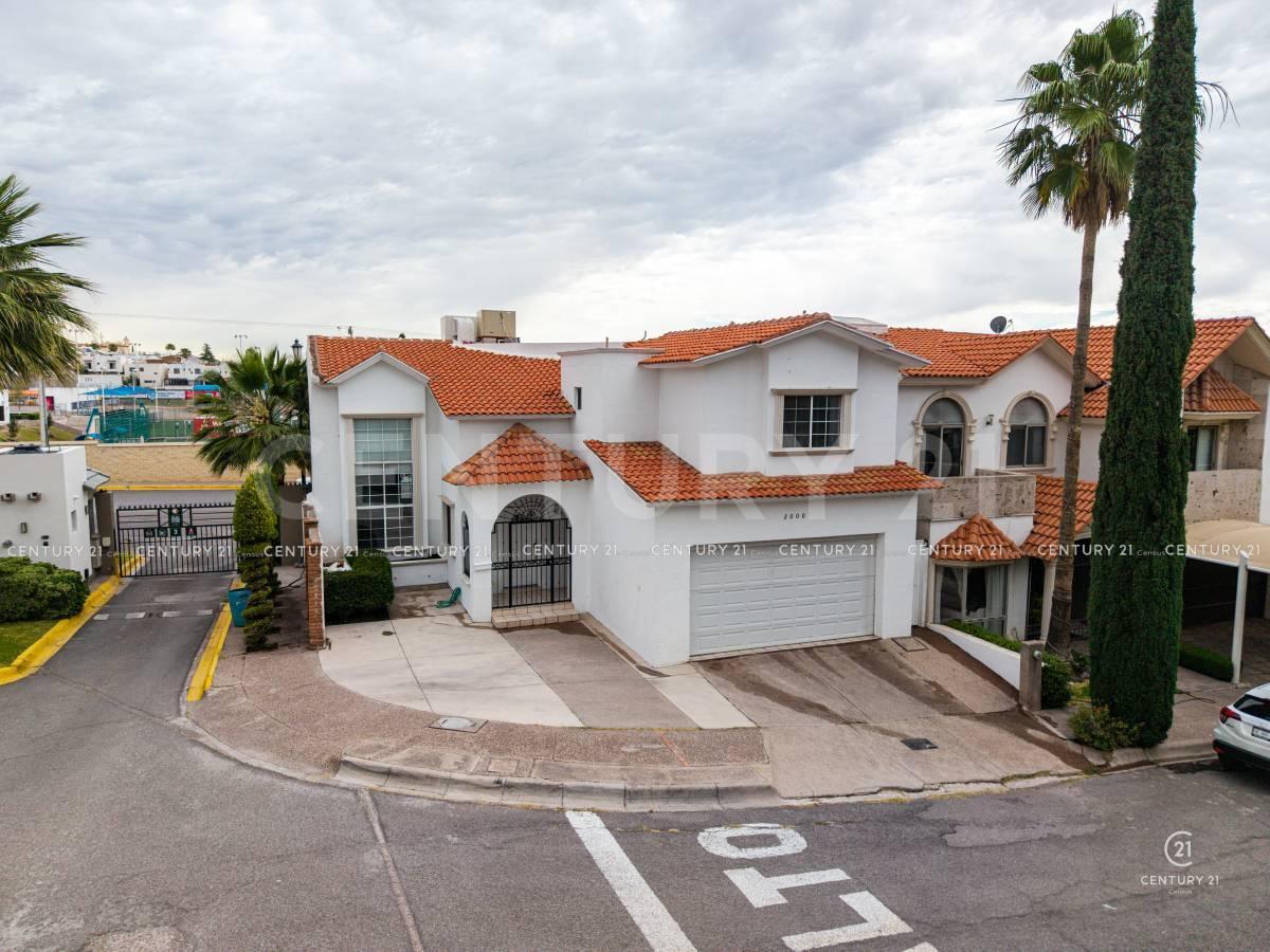 Casas en venta - 326m2 - 4 recamaras - Haciendas del Valle - ...