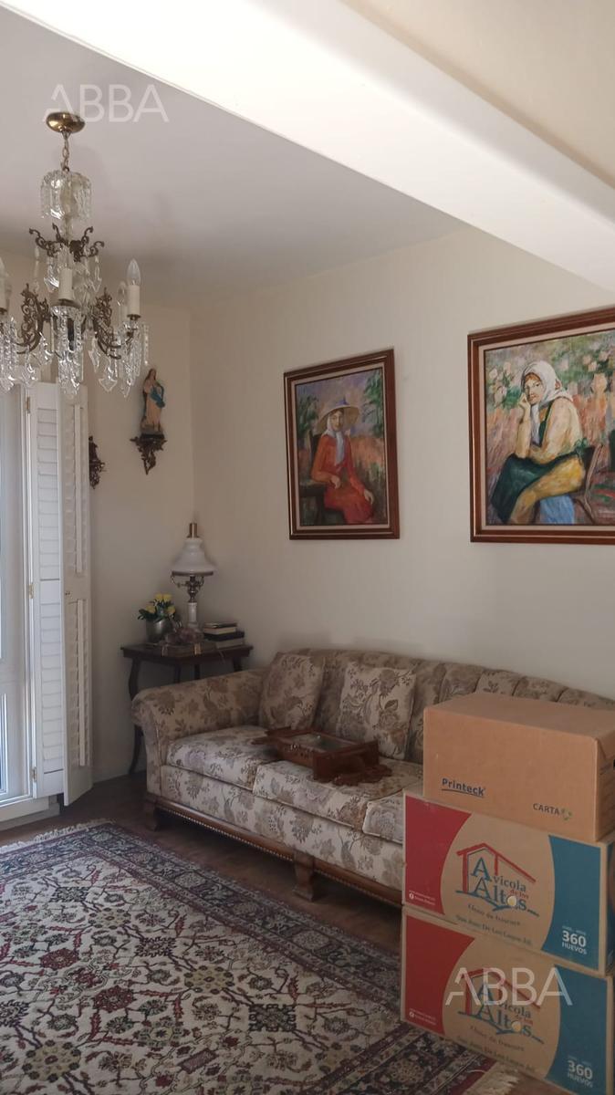 Casa · 359m² · 4 Recámaras · 2 Estacionamientos · Casa en Venta de Una Planta en Colonia Centro — foto 2