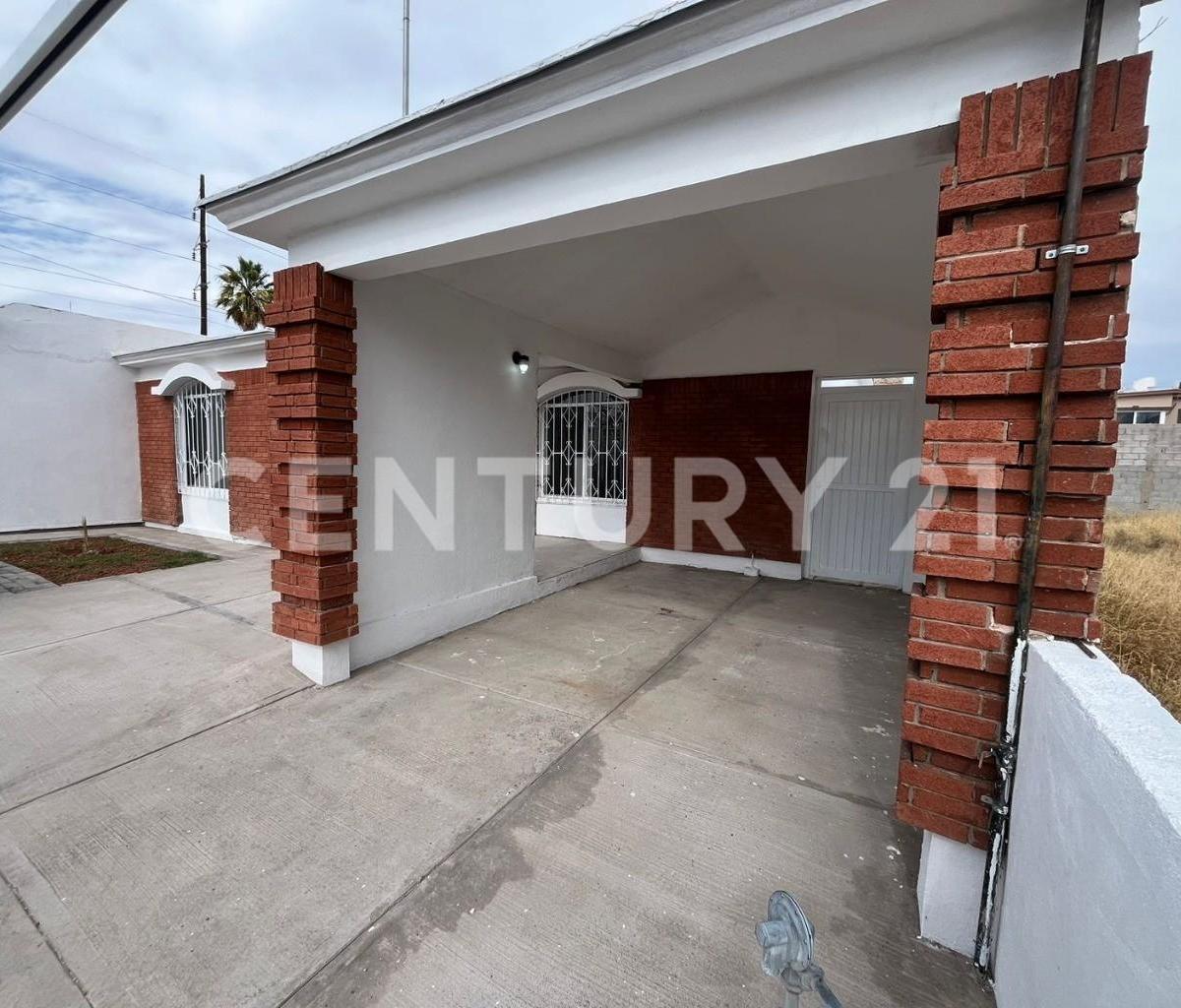 Casa · 160m² · 3 Recámaras · 1 Estacionamiento · Casa Venta Colonia San Felipe Chihuahua — foto 2