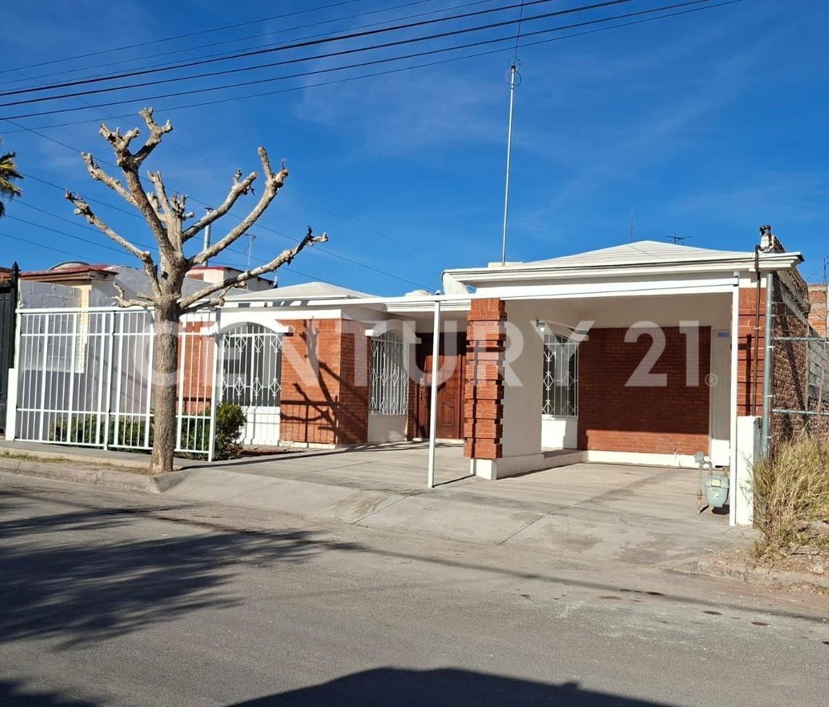 Casa · 160m² · 3 Recámaras · 1 Estacionamiento · Casa Venta Colonia San Felipe Chihuahua — foto 3