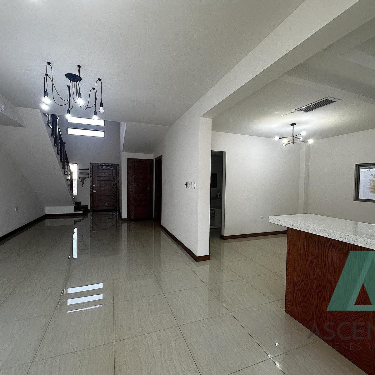 Casa · 245m² · 3 Recámaras · 2 Estacionamientos · oportunidad¡Venta Casa en Fracc. Valdivia — foto 3